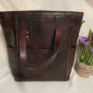 Leather tote